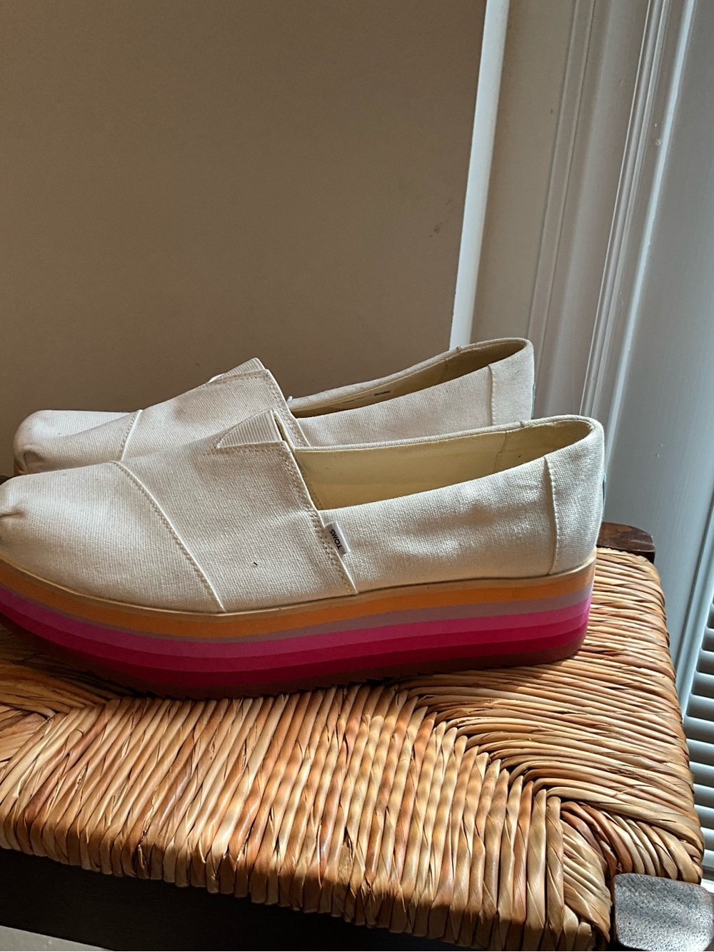 Women’s Toms Ivory Canvas Platform Slip-Ons with Rainbow Layered Sole size 12
